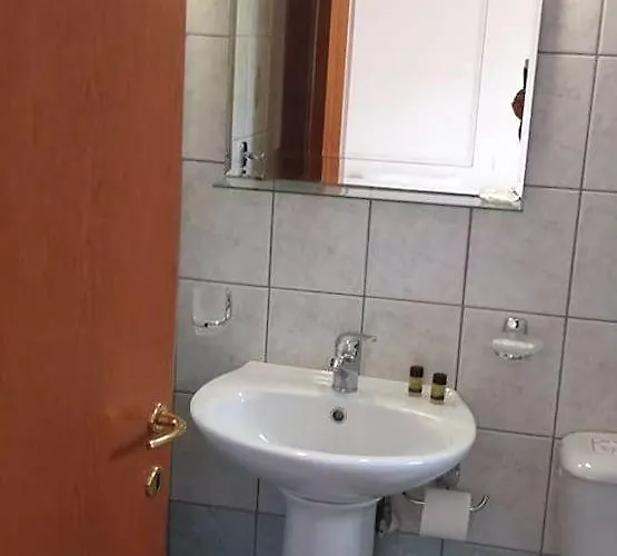 Katsenos *
