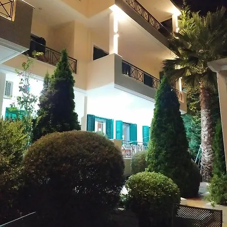 Katsenos * ニキアナ