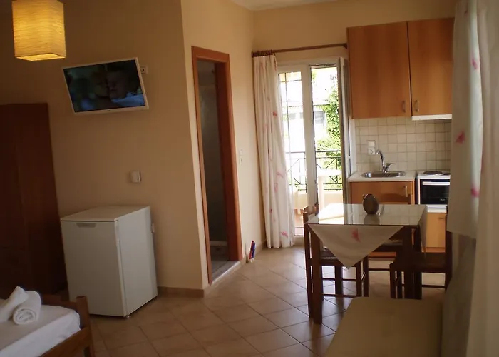 Katsenos Apartment Nikiana